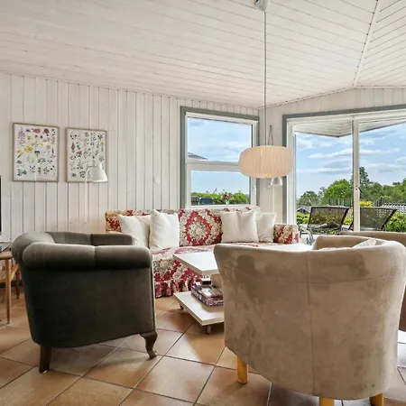 Feriehus Amazing In Bjert With Wifi And 3 Bedrooms Binderup Strand