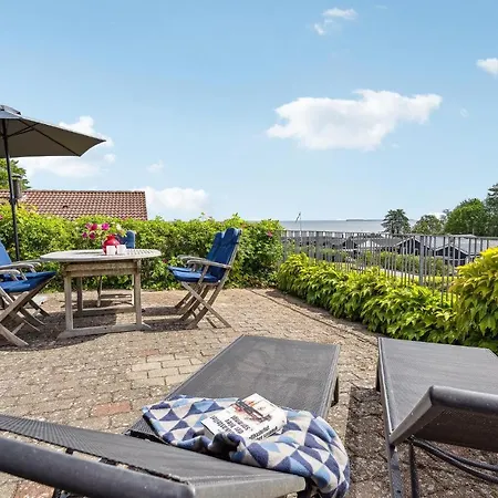 Amazing In Bjert With Wifi And 3 Bedrooms Feriehus